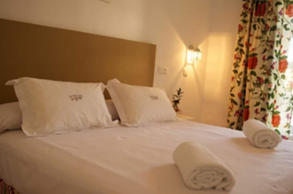 Hotel La Villoria เมดินาซิโดเนีย ภายนอก รูปภาพ